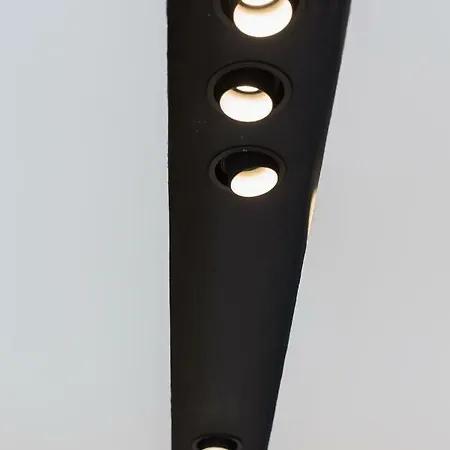 Con Gran Azotea Μαρμπέλλα